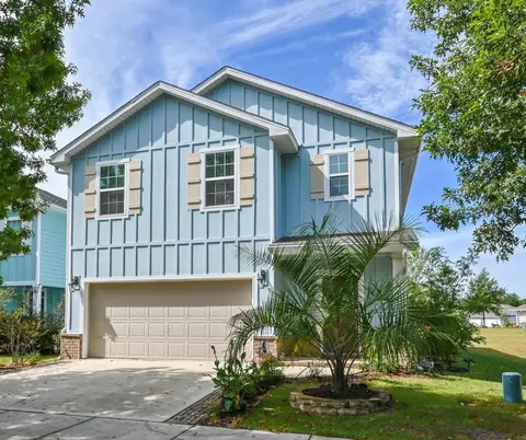 88 Marsh Lndg S, Freeport, FL 32439