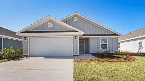 135 Eunola Ln, Freeport, FL 32439