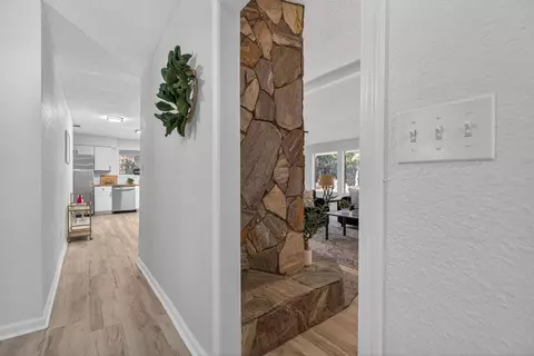 Entry Way - 4297 Edge Perry Rd, Crestview, FL 32539 photo 3 of 10