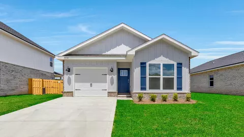 8134 Fox Hunt Dr, Milton, FL 32583