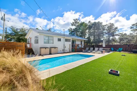 279 Robert Ellis St, Santa Rosa Beach, FL 32459