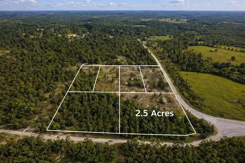 1438 Lake Lillian Rd, Fountain, FL 32438