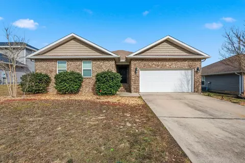 3015 Raven Ln, Crestview, FL 32539