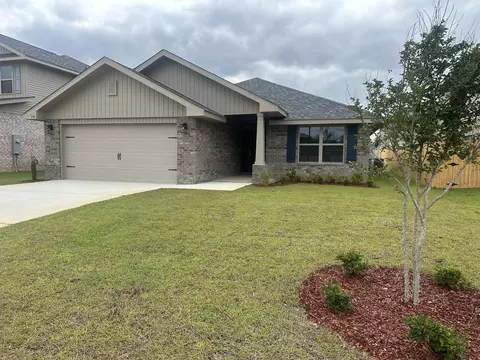 191 Ridgeway Cir, Crestview, FL 32536
