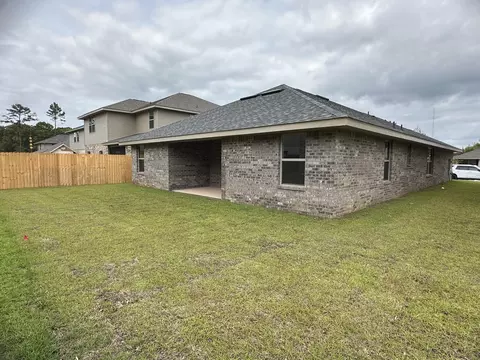 Exterior - 191 Ridgeway Cir, Crestview, FL 32536 photo 2 of 3