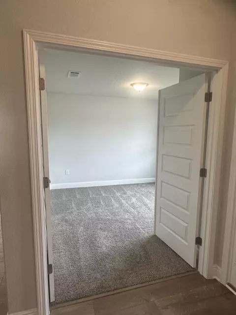 Entry Way - 191 Ridgeway Cir, Crestview, FL 32536 photo 3 of 3