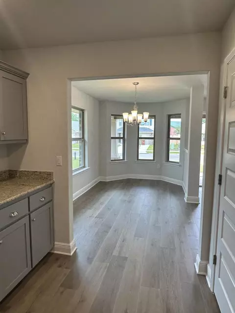Dining - 187 Ridgeway Cir, Crestview, FL 32536 photo 2 of 2