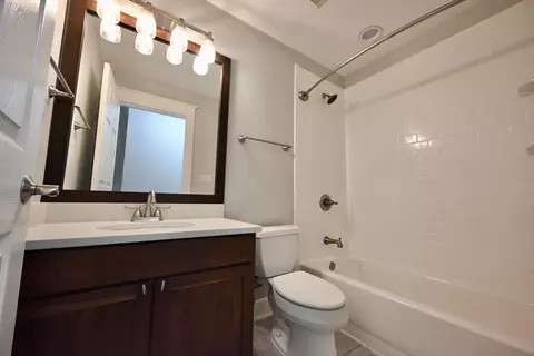 Bath - 202 Shell Dr, Crestview, FL 32536 photo 1 of 4
