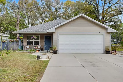 276 Elm Ave, Crestview, FL 32536