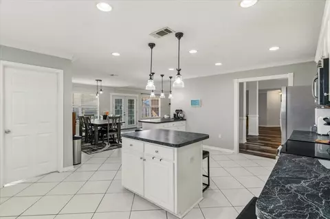 Kitchen - 2145 Hagood Loop, Crestview, FL 32536 photo 4 of 6
