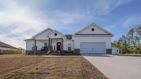 324 Adams Ave, Andalusia, AL 36420