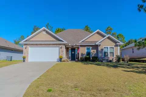 7914 Majestic Cypress Dr, Milton, FL 32583