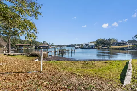 210 Pelham Rd UNIT 220A, Fort Walton Beach, FL 32547