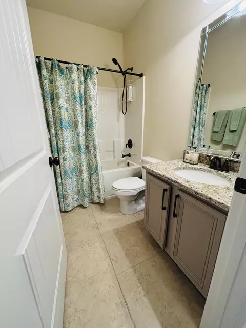Bath - 14 Lullaby Ln, Freeport, FL 32439 photo 1 of 4
