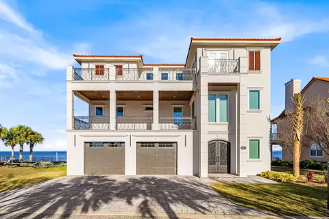 9375 Palmetto Ridge Ct, Navarre, FL 32566