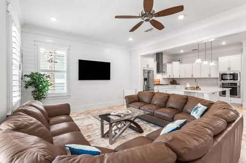 Living - 164 Clipper St, Inlet Beach, FL 32461 photo 1 of 4