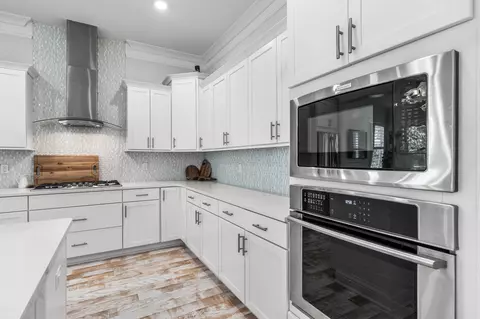 Kitchen - 164 Clipper St, Inlet Beach, FL 32461 photo 5 of 8