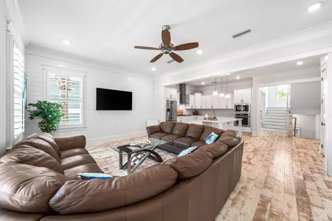 Living - 164 Clipper St, Inlet Beach, FL 32461 photo 2 of 4