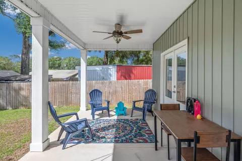 Exterior - 2930 Mccarty Ave, Crestview, FL 32539 photo 6 of 11