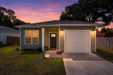 2930 Mccarty Ave, Crestview, FL 32539