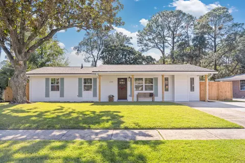 230 SW Santa Rosa St, Fort Walton Beach, FL 32548