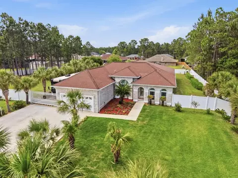 7456 Woodmont Rd, Navarre, FL 32566
