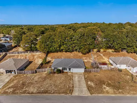View/Area - 209 Cabana Way, Crestview, FL 32536 photo 2 of 5