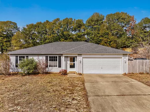 Exterior - 209 Cabana Way, Crestview, FL 32536 photo 3 of 6