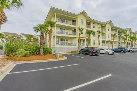 8436 Gulf Blvd UNIT 511, Navarre, FL 32566