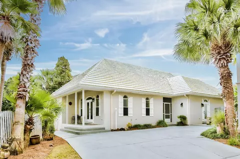 19 Diamond Cv, Miramar Beach, FL 32550