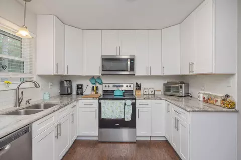 3992 Indian Mound Rd, Crestview, FL 32539