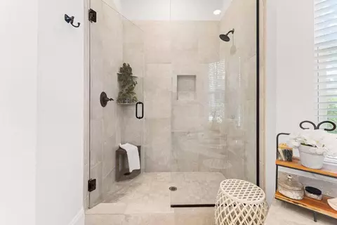 Bath - 78 E Grizzly St, Freeport, FL 32439 photo 5 of 5