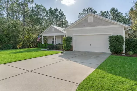 Exterior - 78 E Grizzly St, Freeport, FL 32439 photo 3 of 14