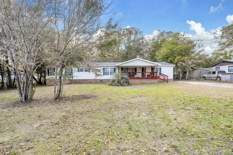 1422 Cat-mar Rd, Niceville, FL 32578