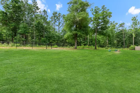 Exterior - 6437 Amanda Ct, Crestview, FL 32536 photo 9 of 9