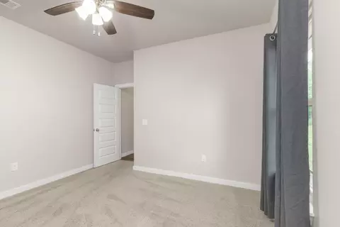 Bedroom - 6437 Amanda Ct, Crestview, FL 32536 photo 7 of 13