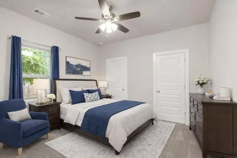Bedroom - 6437 Amanda Ct, Crestview, FL 32536 photo 12 of 13