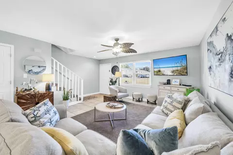 241 Ellis Rd UNIT 43, Miramar Beach, FL 32550