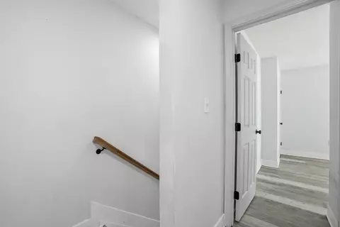 Entry Way - 1636 E 1st Ave, Crestview, FL 32539 photo 6 of 6