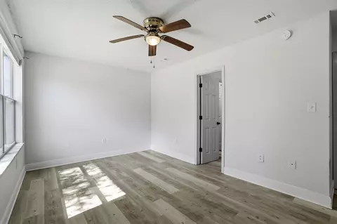 Bedroom - 1636 E 1st Ave, Crestview, FL 32539 photo 6 of 8