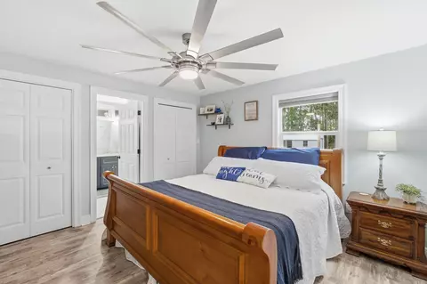Bedroom - 85 Marsh Dr, Freeport, FL 32439 photo 1 of 3