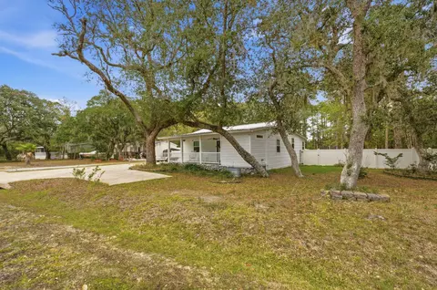 Exterior - 85 Marsh Dr, Freeport, FL 32439 photo 2 of 7