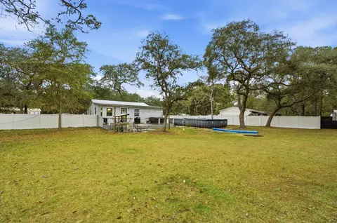 Exterior - 85 Marsh Dr, Freeport, FL 32439 photo 5 of 7