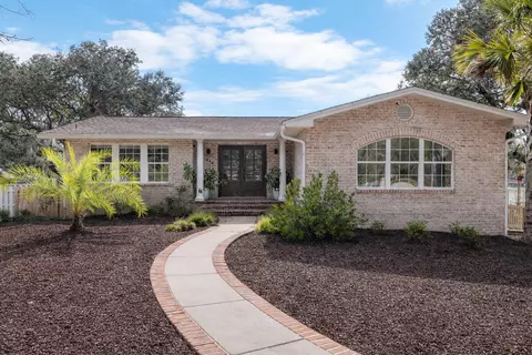 640 W Sunset Blvd, Fort Walton Beach, FL 32547