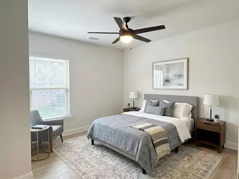 Bedroom - 275 E Tweet St, Freeport, FL 32439 photo 4 of 5