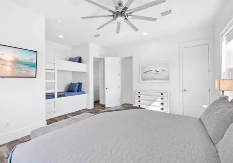 Bedroom - 151 Snowdrift Rd, Miramar Beach, FL 32550 photo 6 of 10