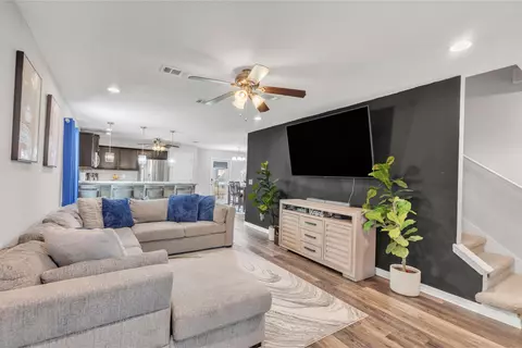 503 Eisenhower Dr, Crestview, FL 32539