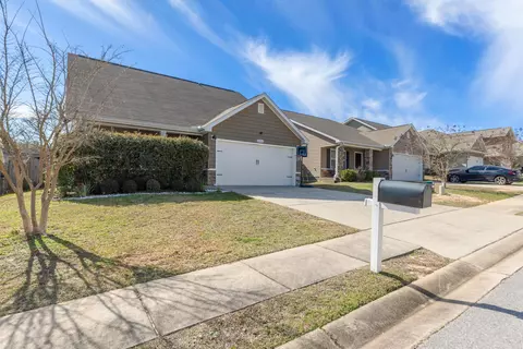 Exterior - 503 Eisenhower Dr, Crestview, FL 32539 photo 1 of 5