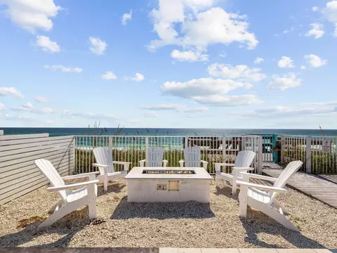 2743 E County Highway 30a #302, Santa Rosa Beach, FL 32459
