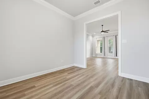 Living - 4631 Jayhawk Dr, Crestview, FL 32539 photo 6 of 6